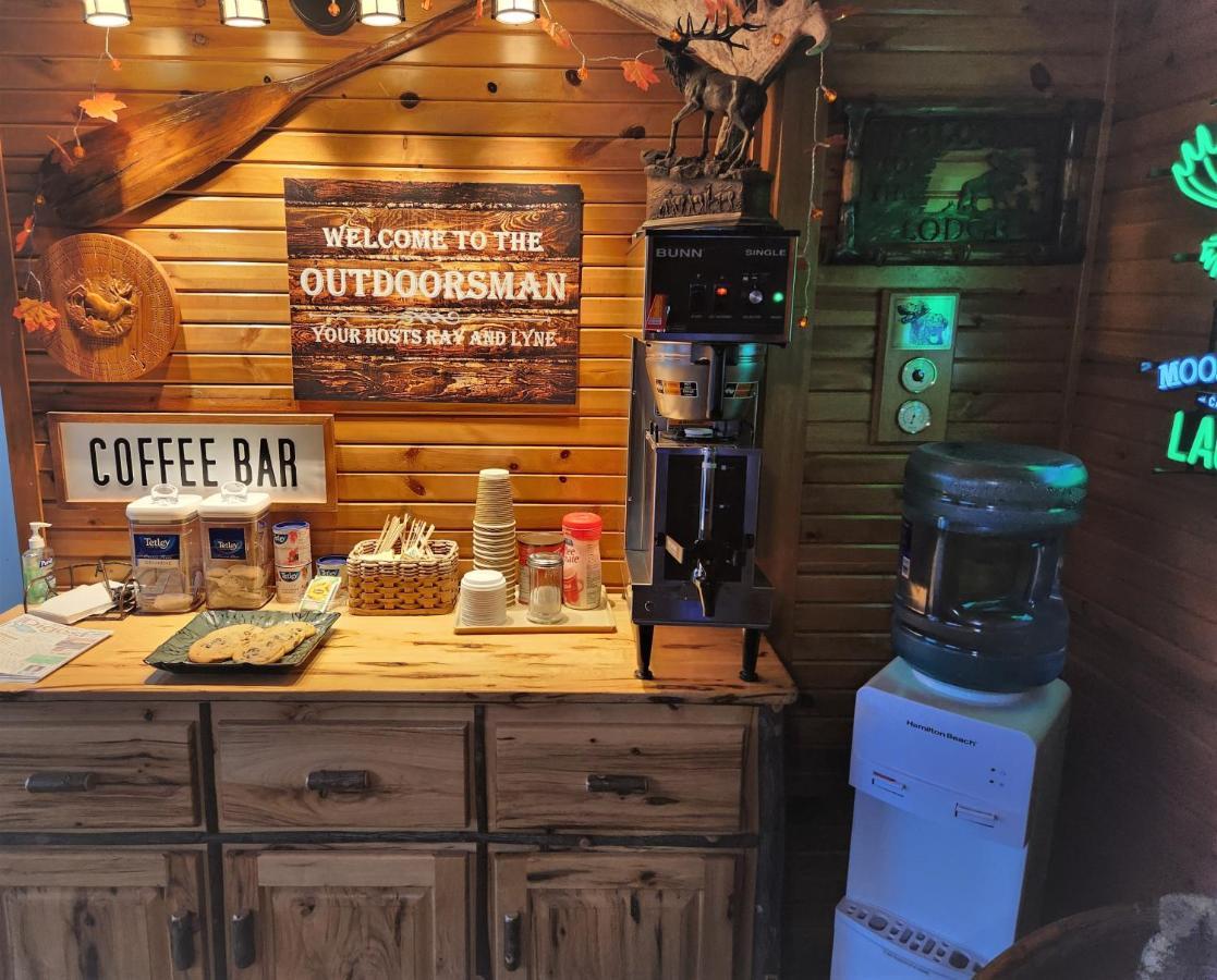 Outdoorsman Motel Wawa Ngoại thất bức ảnh